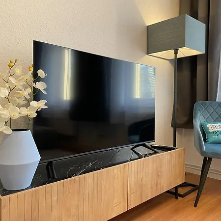 Lucky Stays Ls09 - Vollausstattung - Zentrum - Grosse Kueche - 2 Zimmer - Smart-Tv Magdeburg Exterior photo
